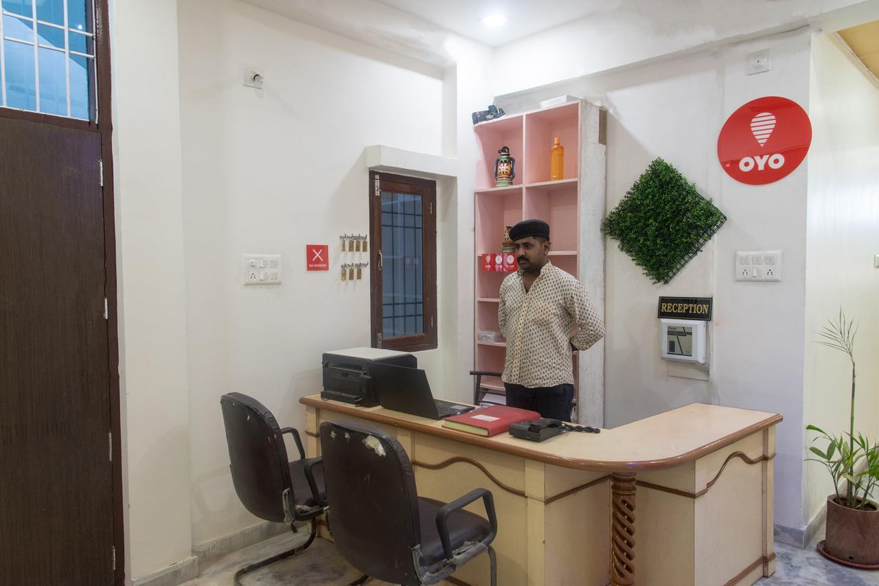 Oyo 11743 Hotel Shree Krishna Ουνταϊπούρ Εξωτερικό φωτογραφία